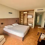 מלון Castel D'orcino