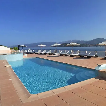 Ξενοδοχείο Castel D'orcino 4*