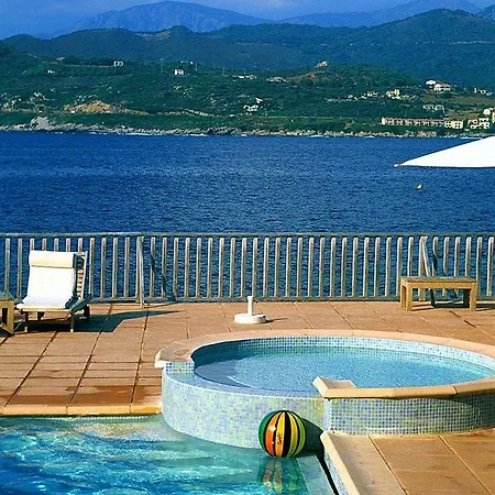 Castel D'orcino 4*